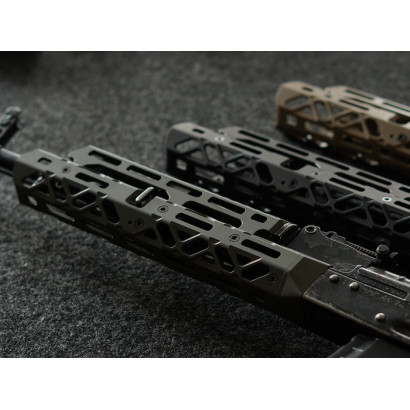 CRC 1U020B середня цівка M-LOK з довгою накладкою Armor Black