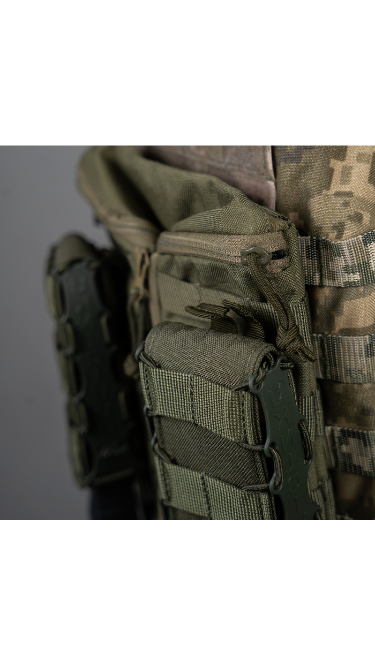 Підсумок під магазини АК/AR "Колчан" (Олива) Підсумок під магазини АК/AR "Колчан" (Олива)