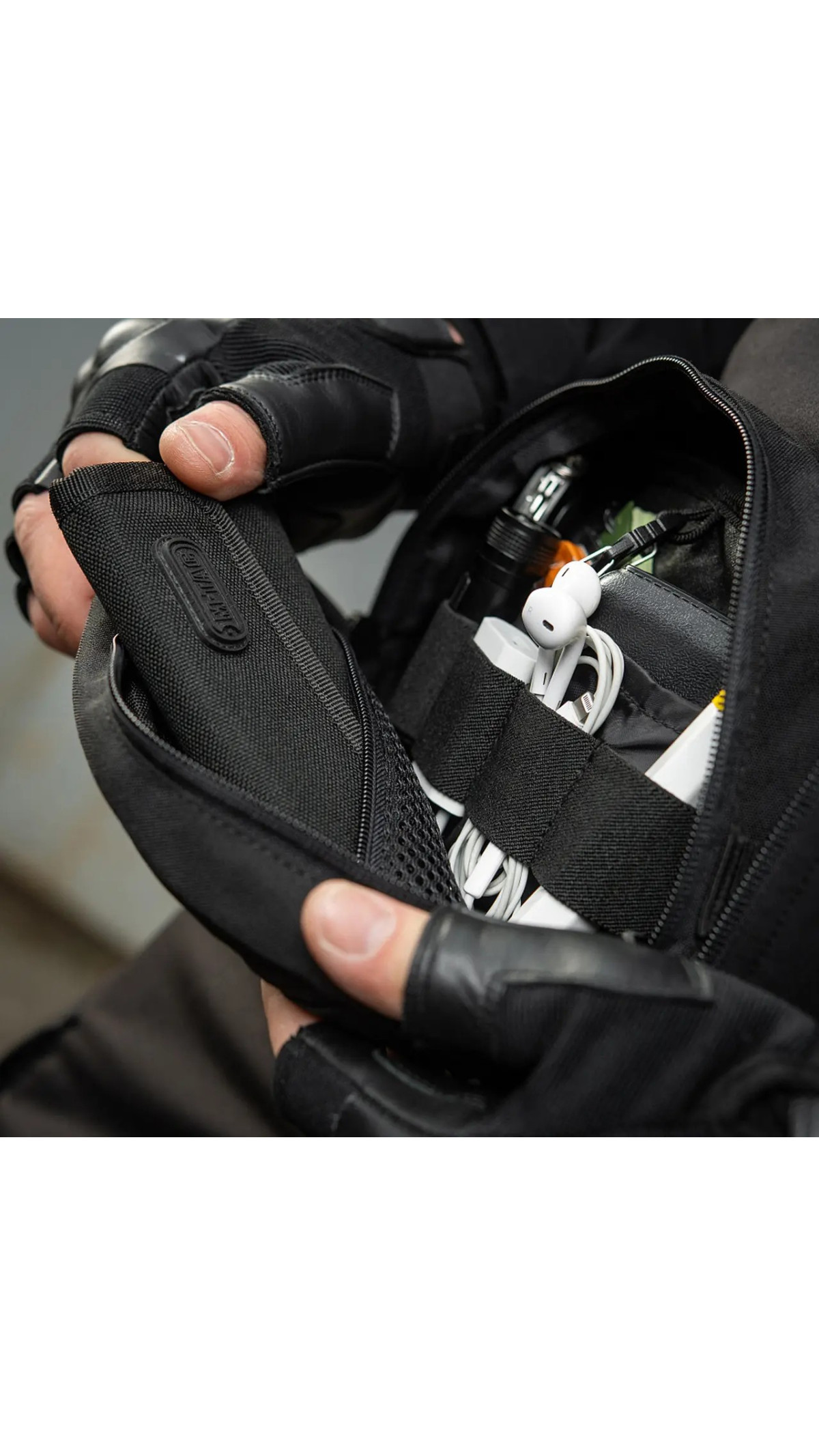 Сумка на пояс “Companion Bag” (L | Черная) ТМ M-Tac Сумка на пояс “Companion Bag” (L | Черная) ТМ M-Tac