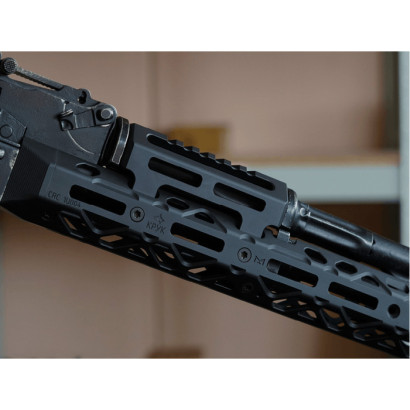 CRC 1U004A довга цівка M-LOK з короткою накладкою Armor Black