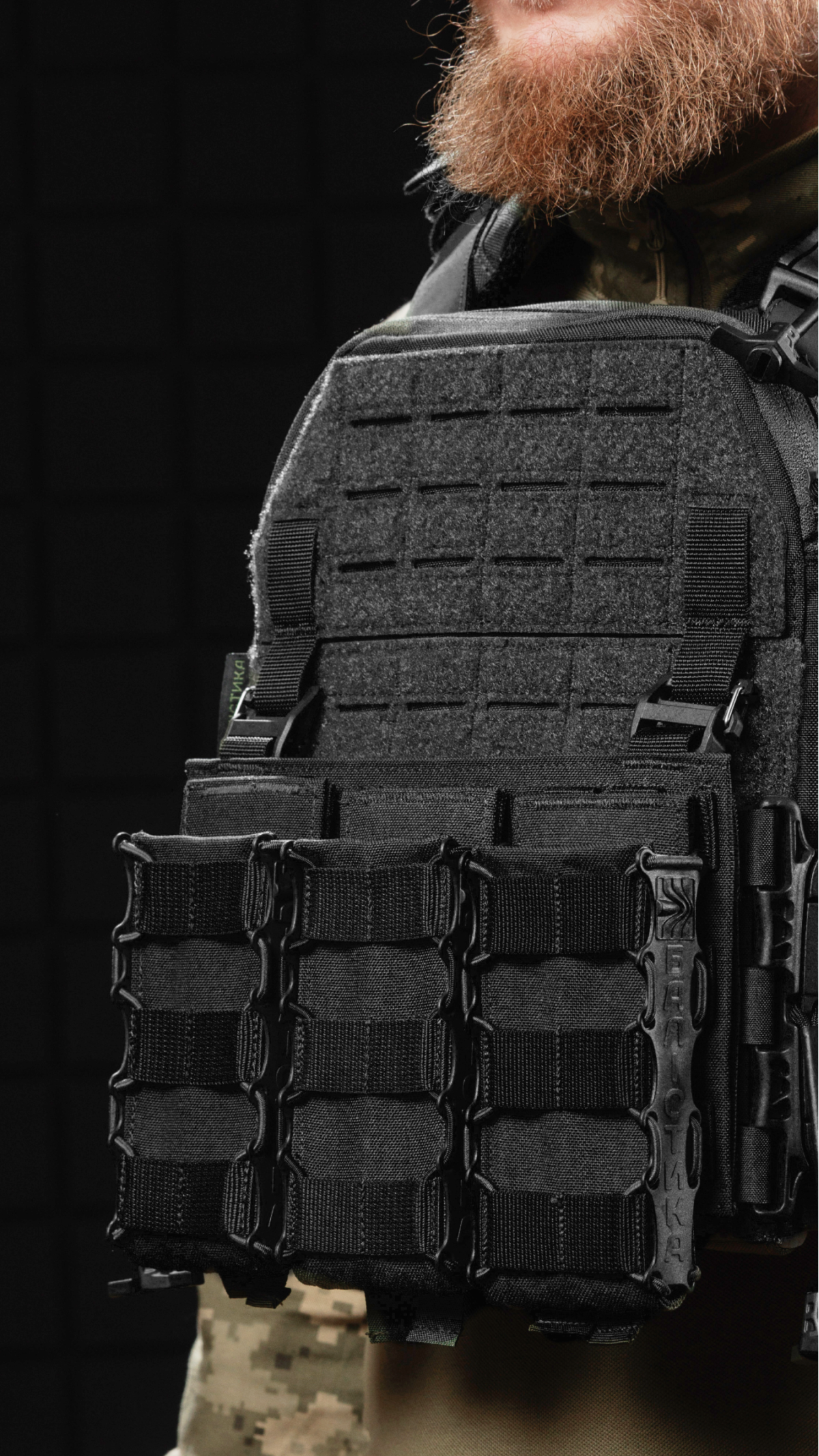Съемная передняя панель для плитоноски “М4” M-XL (6 ячеек | Черный) ТМ Баллистика Съемная передняя панель для плитоноски “М4” M-XL (6 ячеек | Черный) ТМ Баллистика