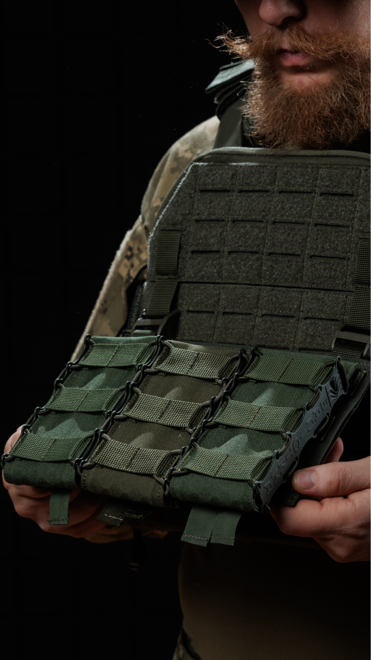 Съемная передняя панель для плитоноски “М4” M-XL (6 ячеек | Олива) ТМ Баллистика Съемная передняя панель для плитоноски “М4” M-XL (6 ячеек | Олива) ТМ Баллистика