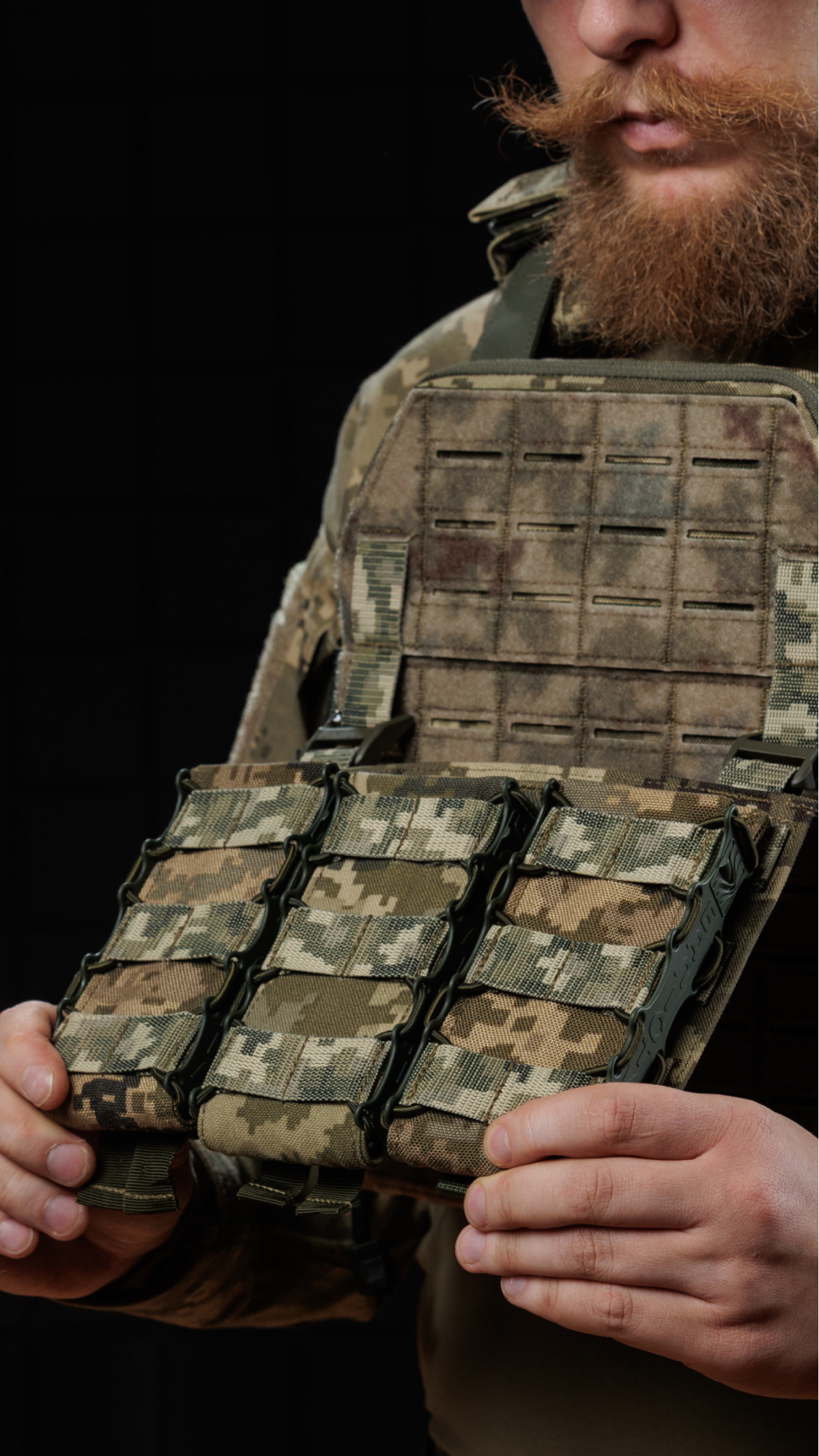 Съемная передняя панель для плитоноски “М4” M-XL (6 ячеек | ММ14 “Пиксель”) ТМ Баллистика Съемная передняя панель для плитоноски “М4” M-XL (6 ячеек | ММ14 “Пиксель”) ТМ Баллистика