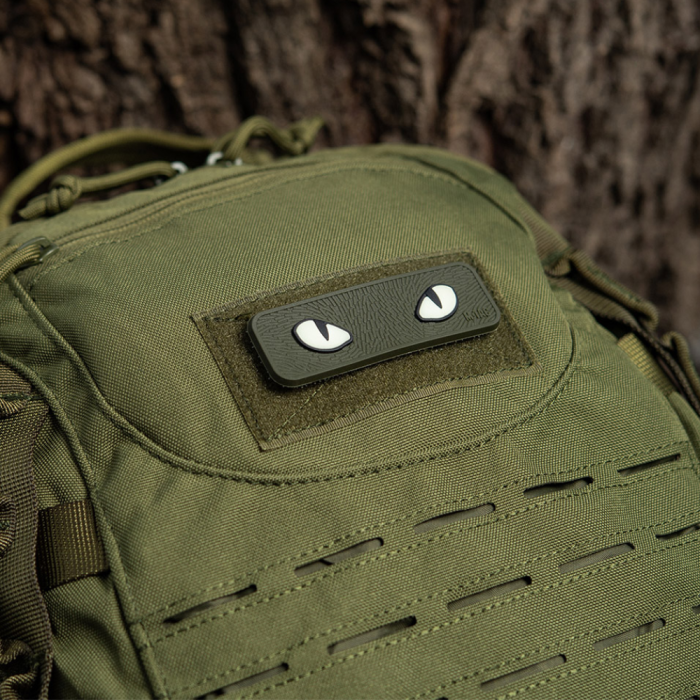 Світлонакопичувальний патч “Cat Eyes” [Зелені очі] (ПВХ | Олива) ТМ M-Tac