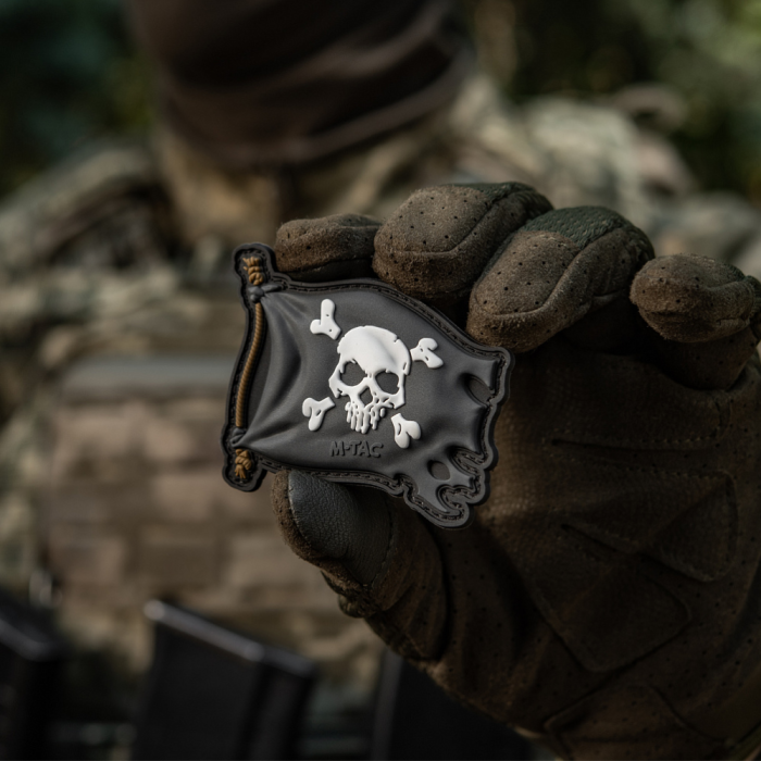 Патч “Веселий Роджер” (ПВХ | Чорний) ТМ M-Tac Патч “Веселий Роджер” (ПВХ | Чорний) ТМ M-Tac