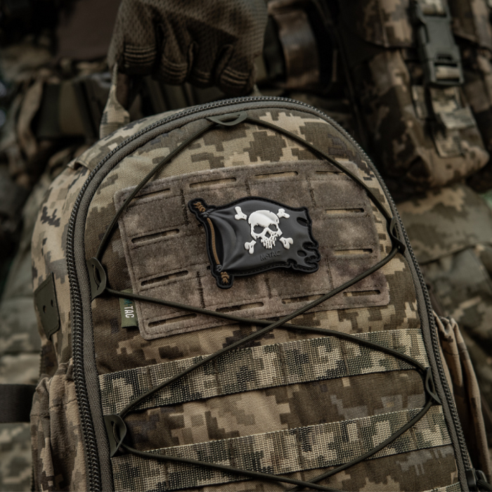 Патч “Веселий Роджер” (ПВХ | Чорний) ТМ M-Tac Патч “Веселий Роджер” (ПВХ | Чорний) ТМ M-Tac