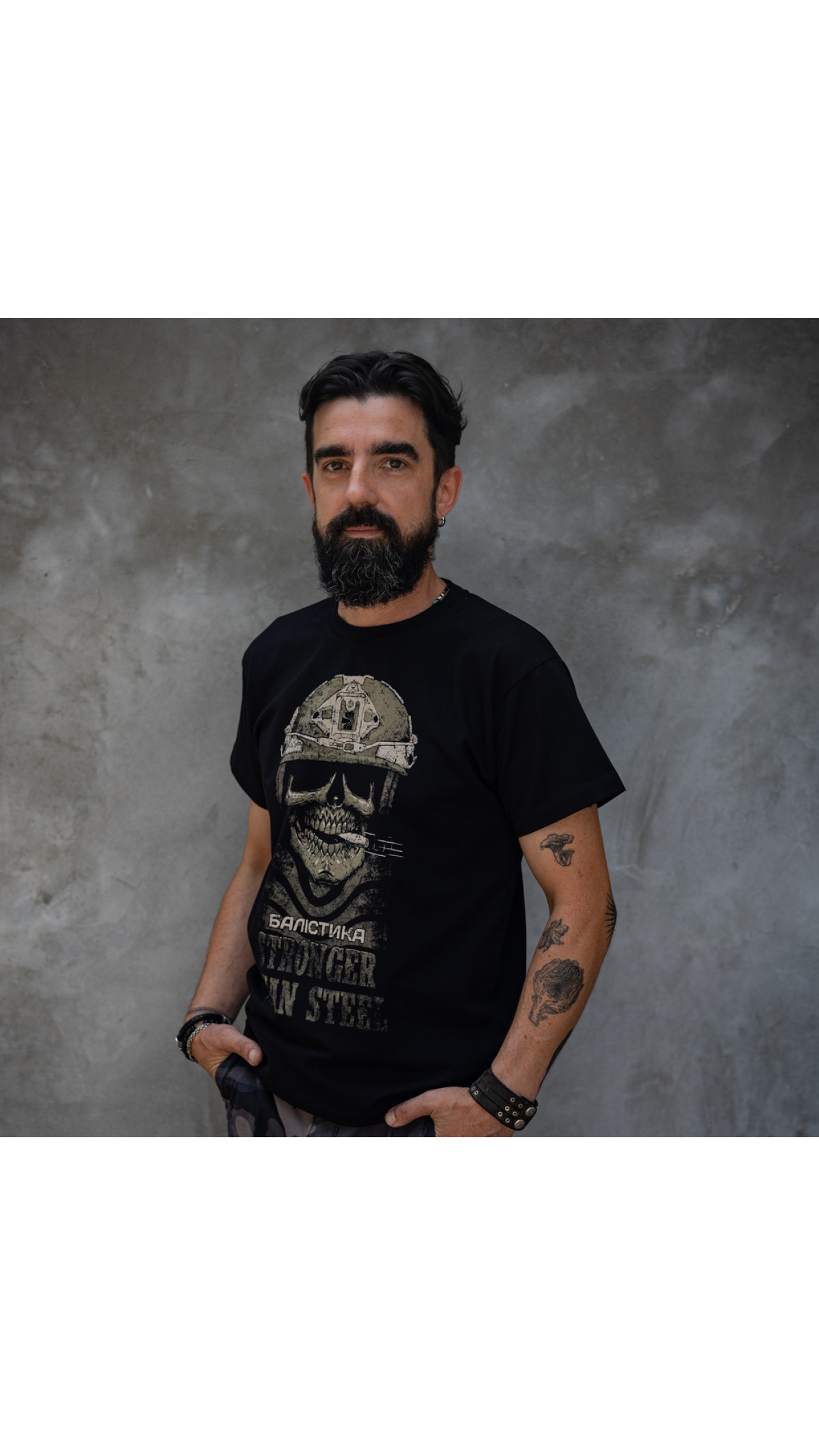 Футболка  (Черная) Череп размер S 